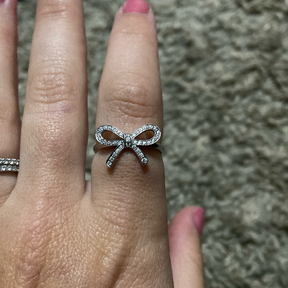 Tiffany and co platinum bow ring